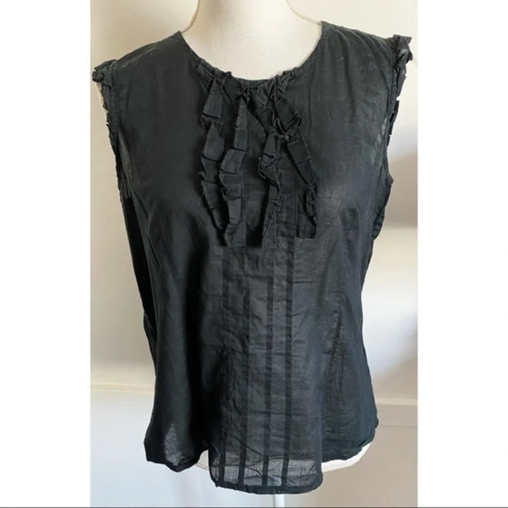 Banana Republic • Ruffle Front Black Cotton Tank Top